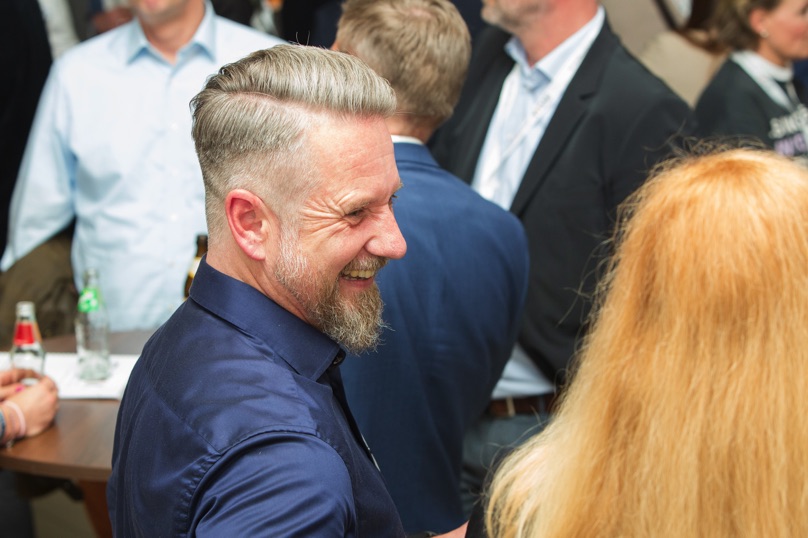 /images/slider-imgs-xs/130_Foto Loeffler_Weconact.jpg